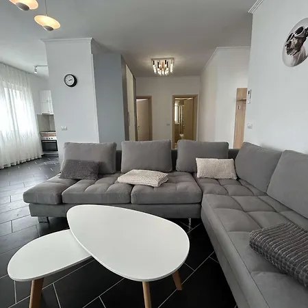 Big Good View 2 Bedrooms Διαμέρισμα Δυρράχιο